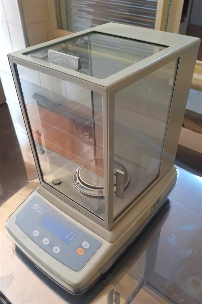 Balança Analítica Bel M214AI 220g x 0,0001g com Calibração Automática - Image 5